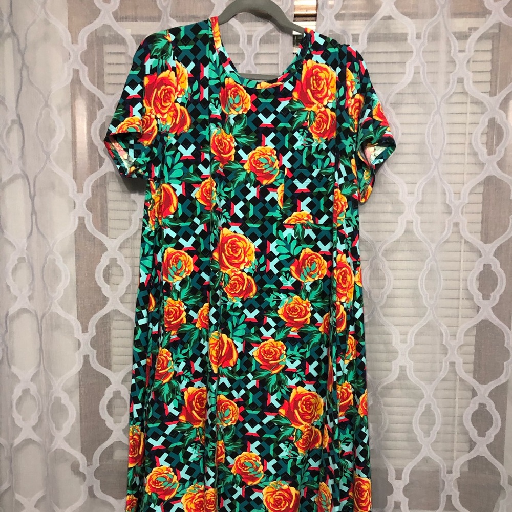 LuLaRoe Carly XL